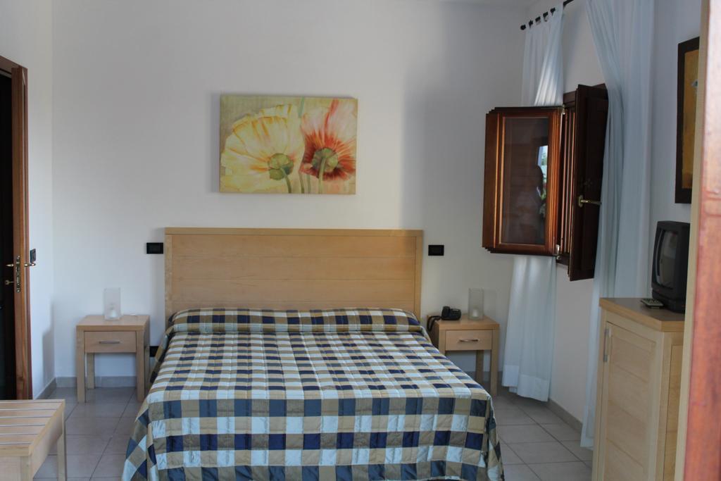 Albergo Villa Vittoria Rodi Garganico Room photo